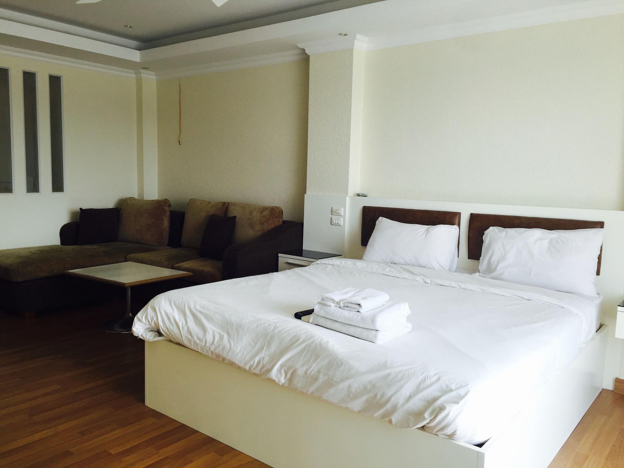 View Talay 6 Condominium By Honey Pattaya Esterno foto