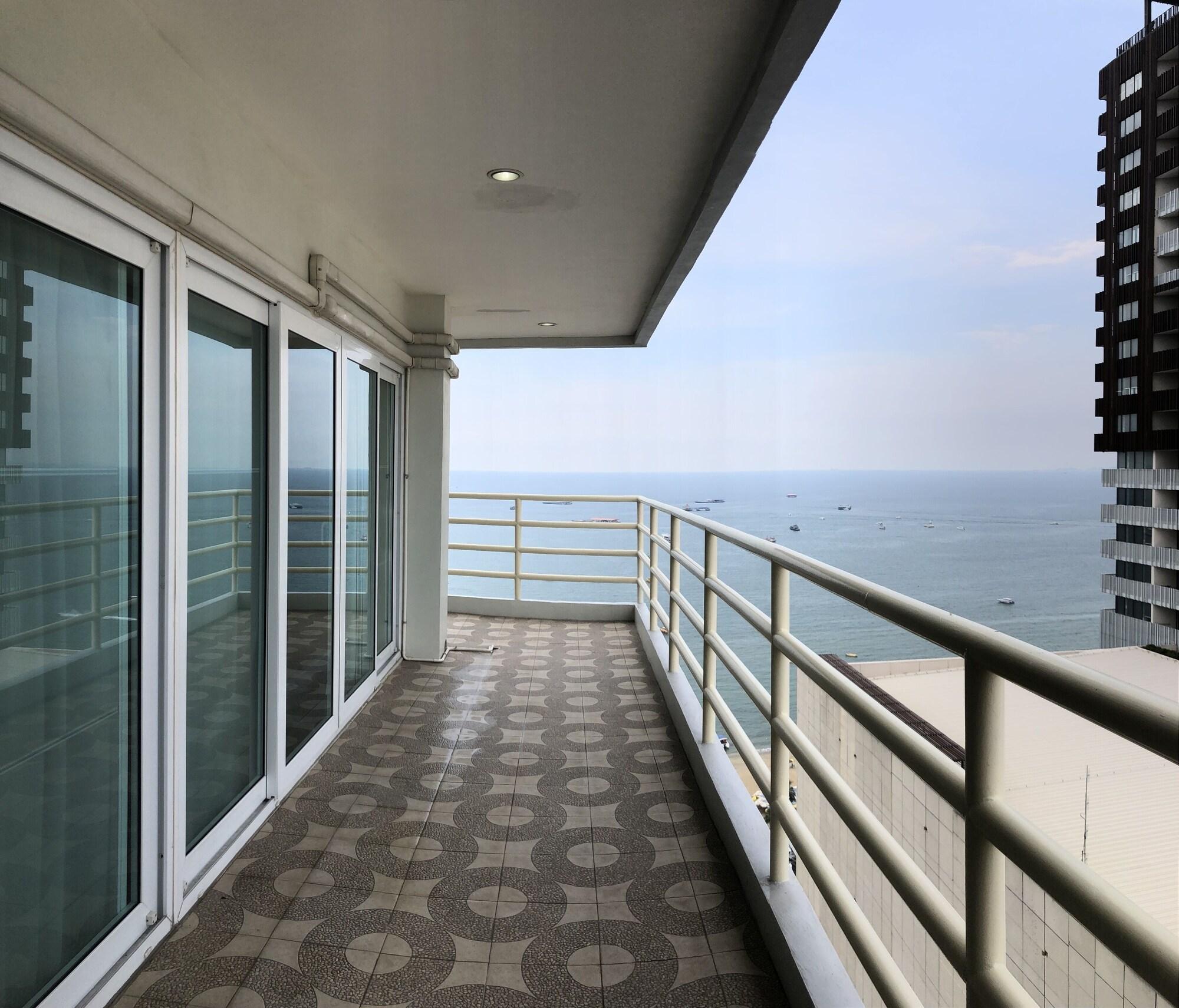 View Talay 6 Condominium By Honey Pattaya Esterno foto